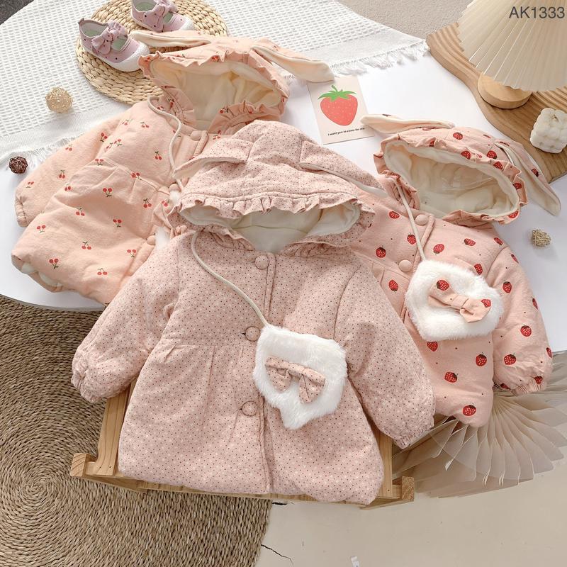 AK1333 - Áo Khoác Chất Liệu Nỉ Tai Thỏ Hai Màu Cherry Và Hoa Nhí Kèm Túi Cho Bé Gái Từ 9-17kg
