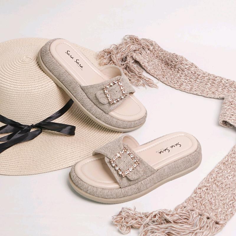 Sarasara PATRIS Sandal slop wanita ban 1 2