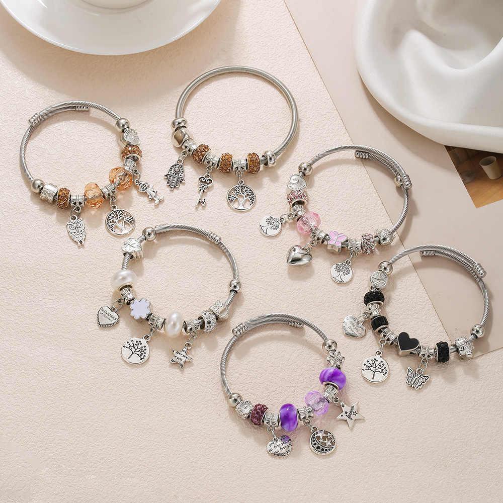 Bracelets & Bangles Gelang Modis - Gelang & Bangles dengan Desain Unik dan Charm Cantik untuk Tampilan Elegan Anda Gelang dengan Motif Hewan dan Bentuk Cantik Gelang