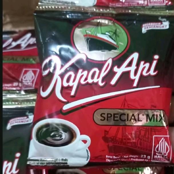 Kopi Kapal Api indocafe luwak 1 Renceng 10 Sachet - Kopi Hitam Instan - Coffee Robusta 0