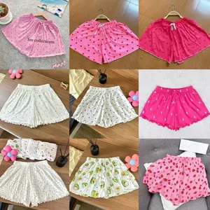 KM COLLECTIONN CELANA PENDEK WANITA MOTIF  KNIT WEAR Shorts