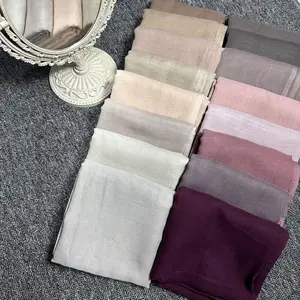 Hijab Segi Empat Paris Jadul Ori Varisha / Paris Jadul Varisha