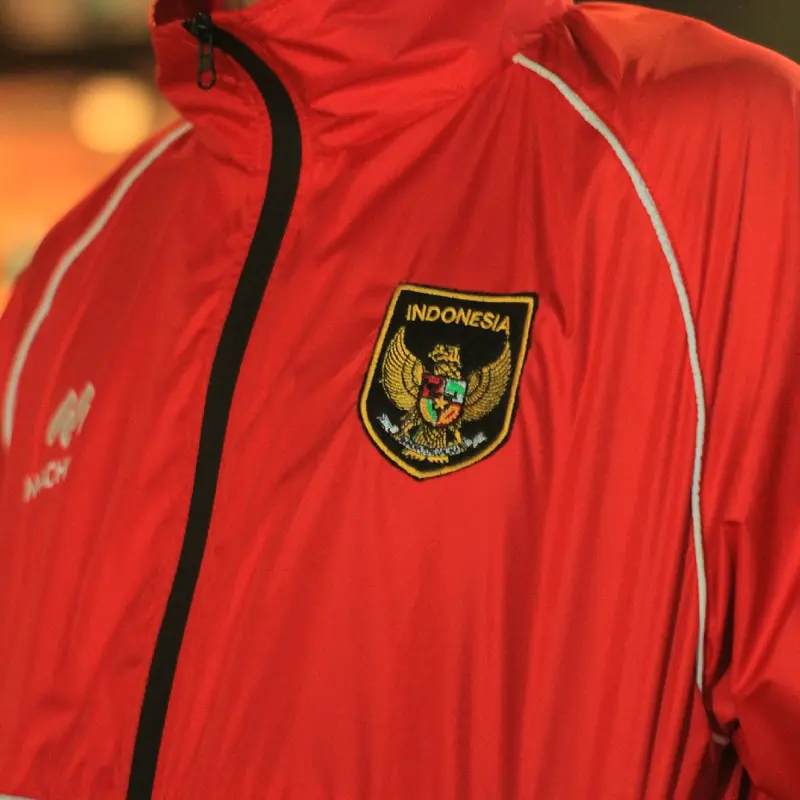 Jaket Parasut Vintage trektop Garuda Tangan Panjang timnas Indonesia pria Wanita Original Machiwal Nyaman Santai 4