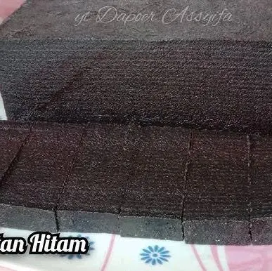 lapis legis ketan hitam spesial basah UK.16CM X 16CM ADIKA CAKE 100% HALLAL 8