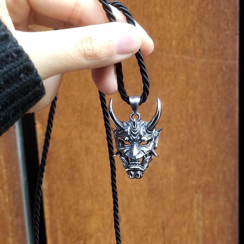Product Introduction of Vòng Cổ Mặt Dây Chuyền Mặt Nạ Đầu Lâu, Vòng Cổ Nam Phong Cách Punk Thời Trang 6