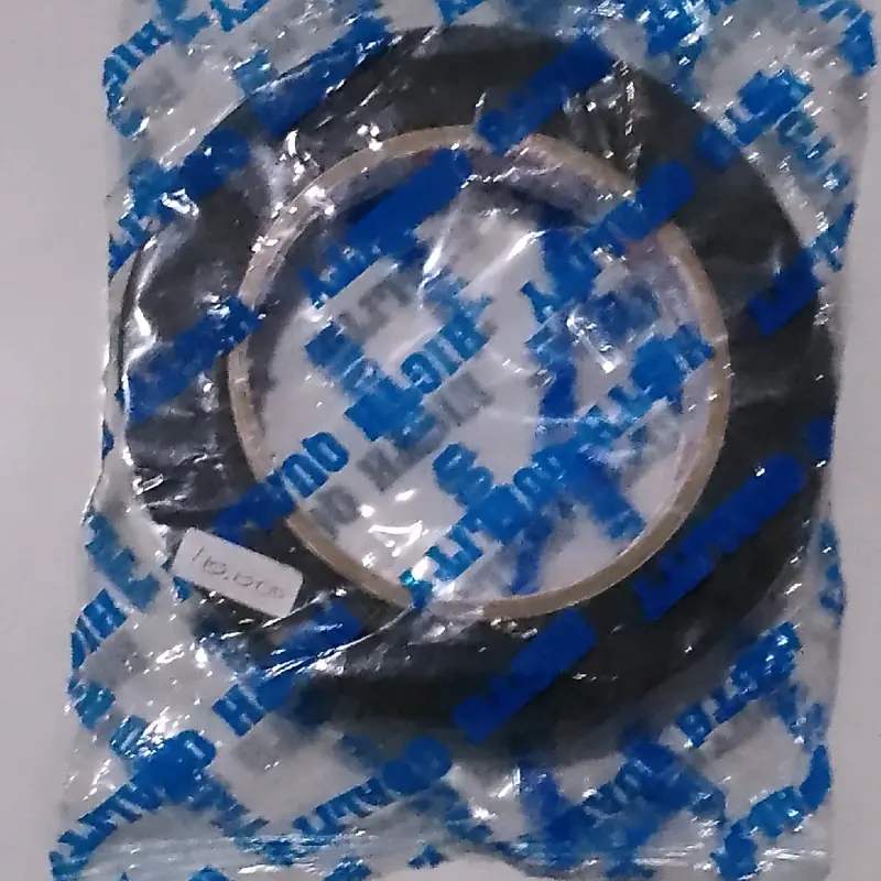 Lakban hitam type gulung (KR11) 1