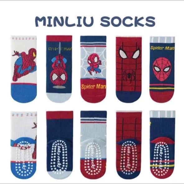   1-7 tuổi  Sét 5 đôi tất siêu nhân SPIDER MAN cổ vừa chống trơn cho bé trai 