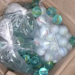 Mainan jadul Kelereng Belimbing tersedia per kemasan Isi 1/2 Kg Kurang Lebih 100 Pcs Kualitas Terbaik