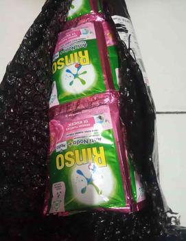Product Review of Rinso Cair - isi 30 sachet - kemasan renceng - isi 18 ml - pembersih pakaian- Warna RANDOM from J**🏼 0