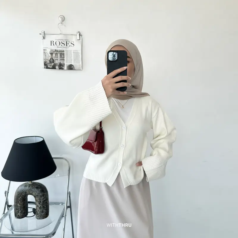 Thru Outfit - Lafi Cardi - Cardigan Knit Wanita 0