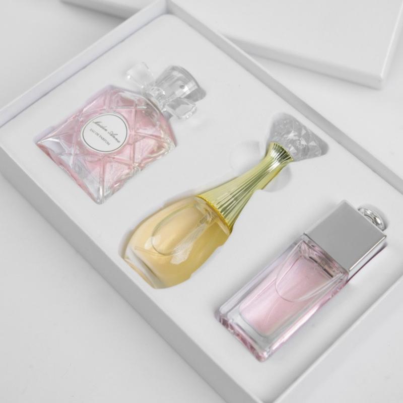 Product Introduction of MAIDENN ANNA 3IN1 I EDP Perfume Wanita White Gold 30Ml 1