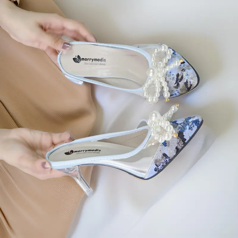 YD 09 Sendal Transparant Hak Kaca Wanita Sandal Bening Elegent Kekian Model Heels Terbaru 2025 3