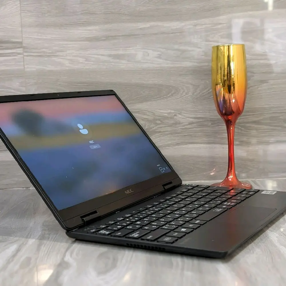 2ND HAND] NEC VERSAPRO VC-6 Windows Laptop Core i5 10th Gen 8gb