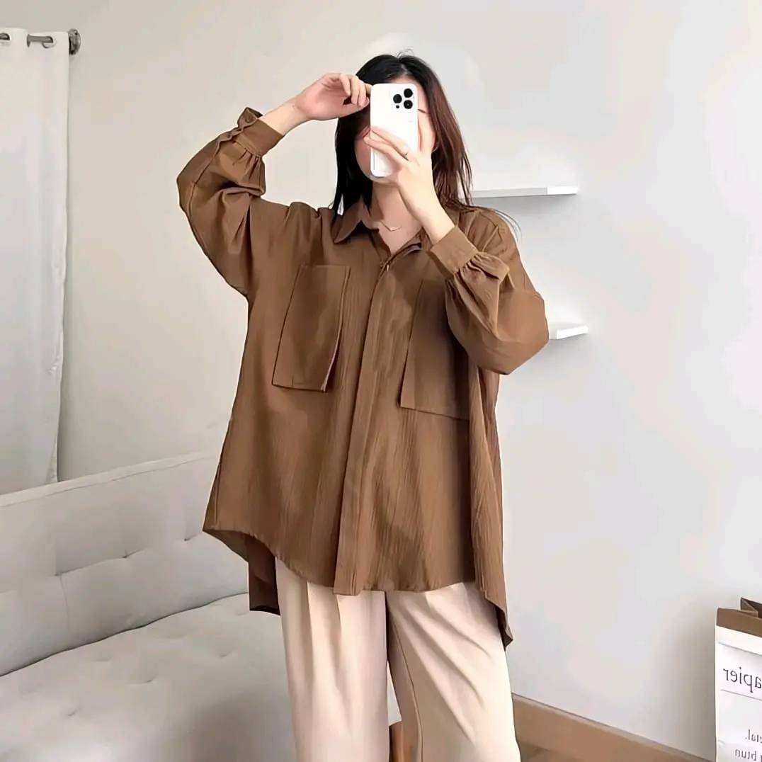 Baju Kemeja Oversize Double Pocket Gwenlisa/ Atasan Wanita Oversize Airflow Baju Crinkle Panjang Nyaman  Standar Hitam Kancing Kerah Putih Kerja Casual Basic