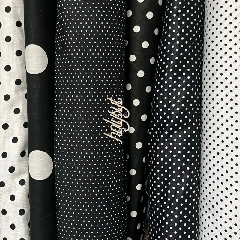 KAIN KATUN JEPANG JAPAN COTTON JAPAN DESIGN TOKAI SENKO MOTIF POLKADOT BLACK WHITE SERIES (harga per 0,5m)