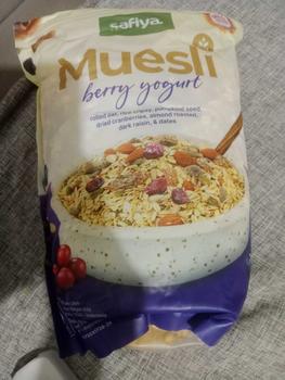 Product Review of Muesli Berry Yogurt Safiya 1 Kg - Sereal Sarapan from l**_ 0