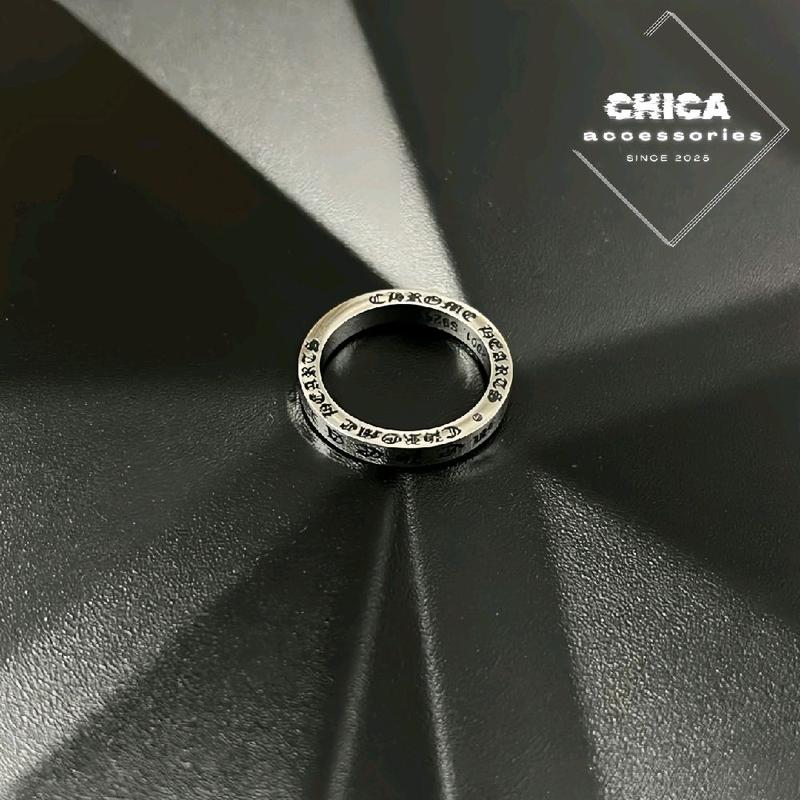 Nhẫn nam Chica accessories- Nhẫn Chrome Heart Thép Titan Mạ Bạc Không Gỉ mã Jc08