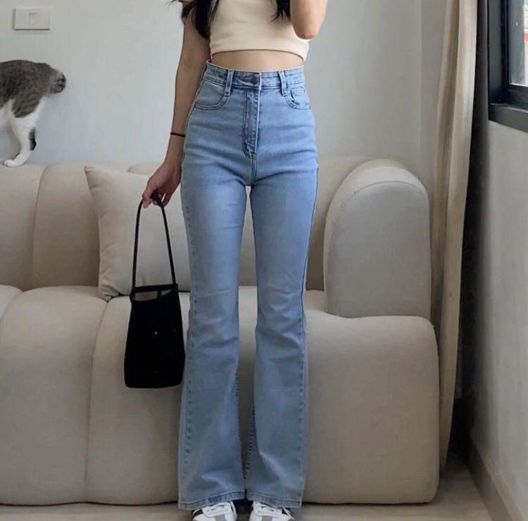 Product Introduction of Celana Highwaist Cutbray Jeans Ripped Wanita Stretch Melar 40