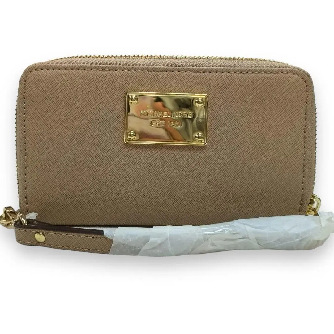 (Preloved) Unused Michael Kors Multifunction Wallet