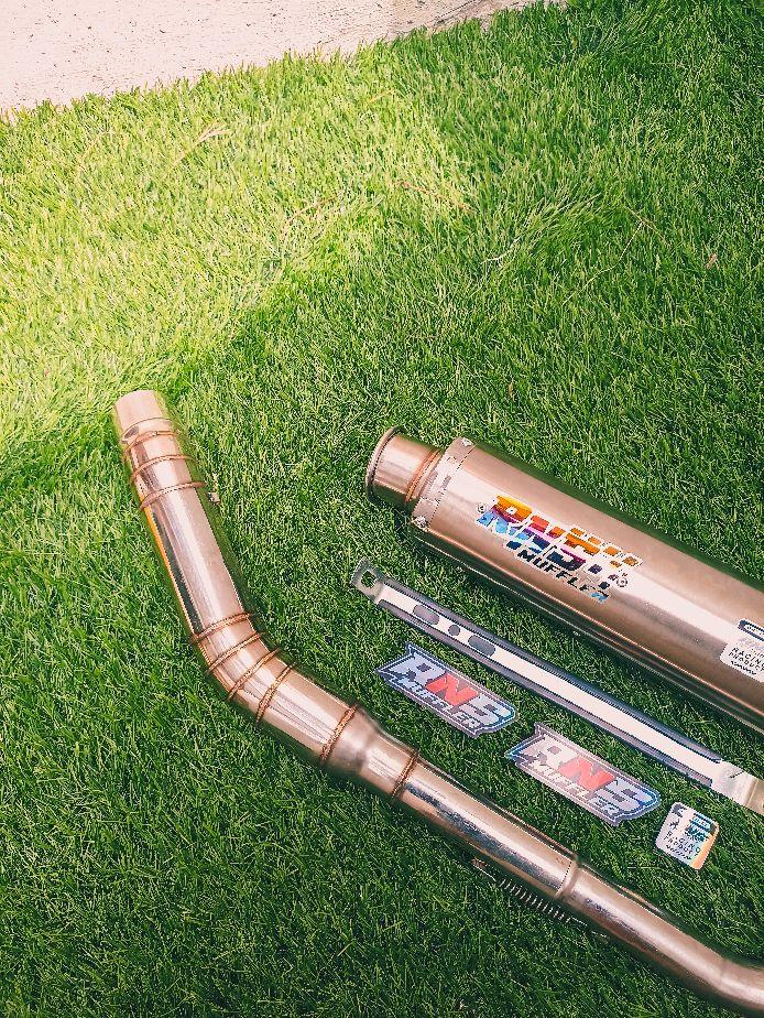 Knalpot Racing ORIGINAL RNS MUFFLER TYPE S1 suara bass adem PNP untuk semua Motor all sport, Vixion, cbr, verza, mx new, mx old, dll Motorcycle