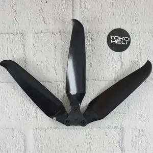 Gemfan Fold F8041 Folding 3 Blade Glass Fiber Nylon 8 Inch Propeller - Black (Unassembled)