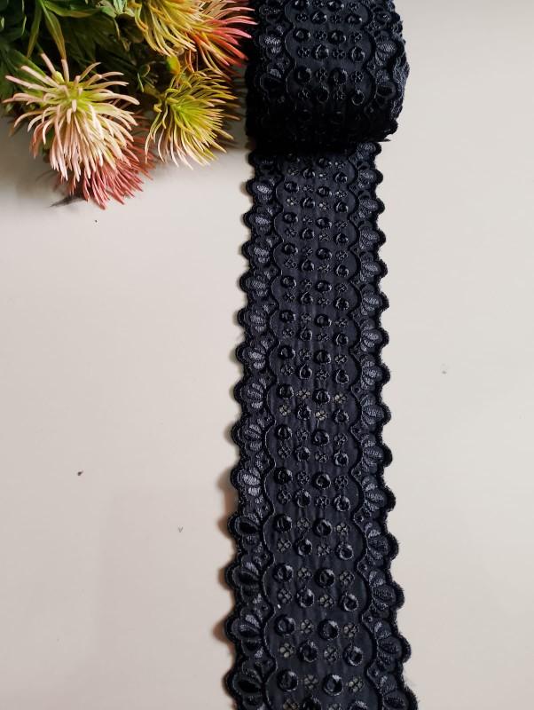 Product Introduction of Renda katun/motif tengah/warna hitam/lebar 10cm/harga per 1yard–15yard( 90cm–13,5meter) Rp.7,000–90,000.   Aksesoris Elegan Hijab 9