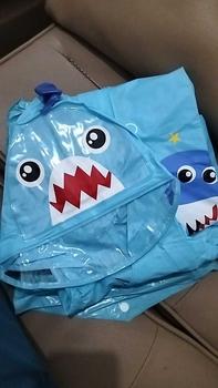 Product Review of A-CROSS JAS HUJAN SETELAN ANAK KUROMI DENGAN RUANG RANSEL DI BELAKANG LUCU DAN IMUT Pvc Biru Pink from m**j 0
