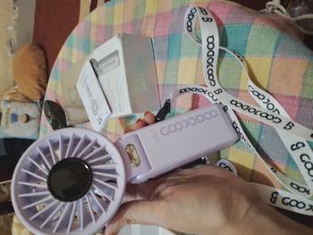 Product Review of GOOJODOQ GFS003 Folding Mini Fan 4000 MAH With Smart LED Screen Display 100 Level Speed - Kipas Mini from w**i 2