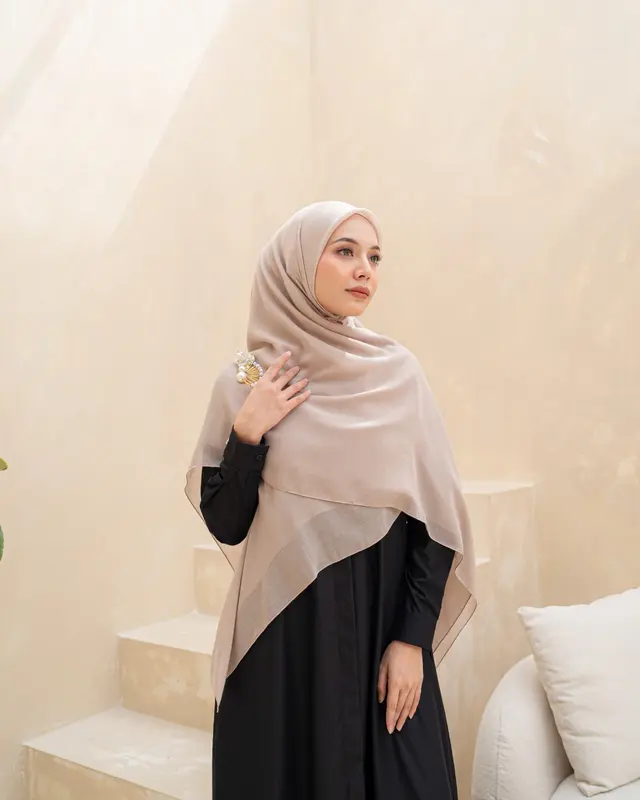 Miracle Voile Scarf Syari Jahit Tepi - 19 warna | Zysku Xena | Kerudung Voal Segi Empat Besar 140 cm 5