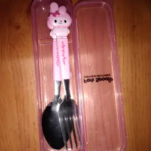 Tableware Rests Set dengan Karakter Lucu dan Desain Unik untuk Anak-anak dan Dewasa Kitchenware dengan Spoons dan Forks Kitchenware sendok garpu