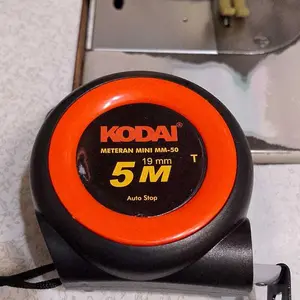 Meteran Tukang Bangunan Proyek 5 7.5 Meter Roll Auto Lock Mini Kodai