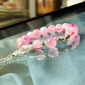 Kupu-kupu merah muda kecil   Gelang kupu-kupu  Gelang merah muda.  Gelang mimpi