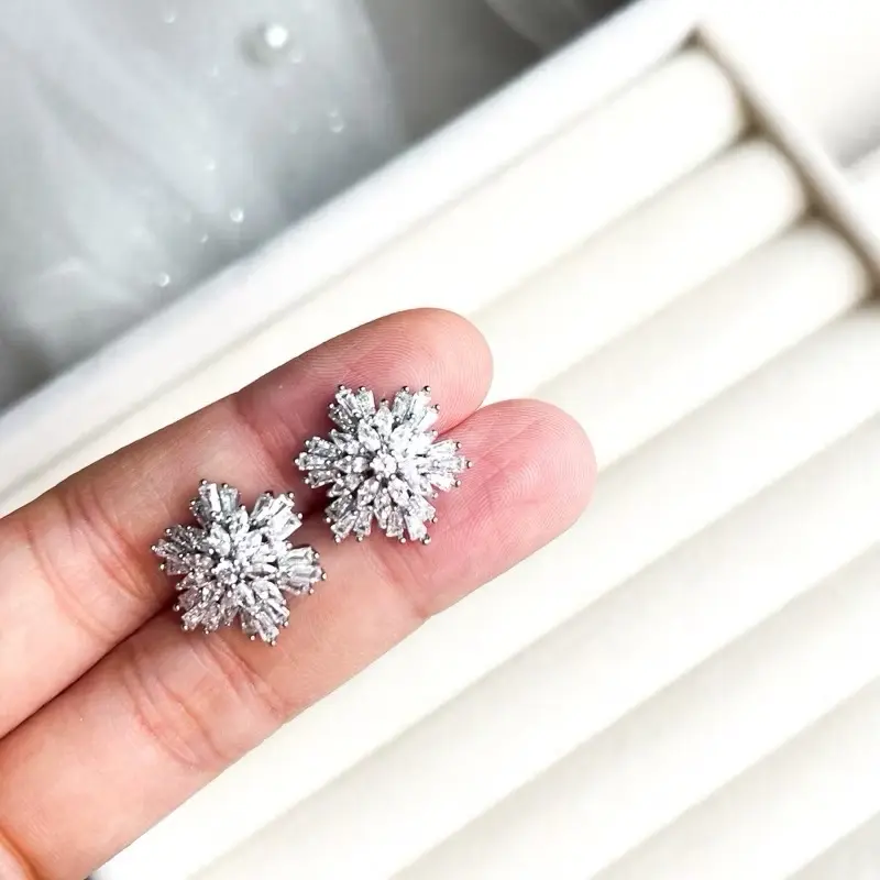 ￼Windsor Earrings Carterlux Anting Premium