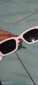 Product Review of TOSERBA KACAMATA HITAM Kacamata Wanita Pria Bingkai Penuh Mata Kucing Retro Vintage Eyewear from N**k B**i 0