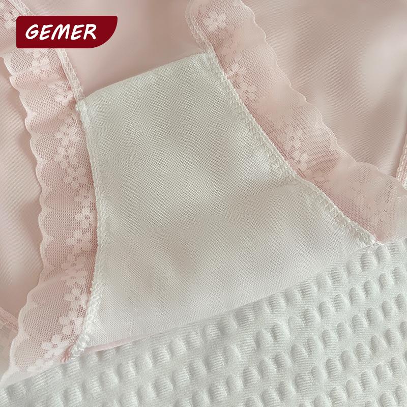 GEMER 7 Pcs Celana Dalam Wanita Bahan Ice Silk Seamless Anti Bakteri, Lembut Ramah Kulit, Pinggang Renda Romantis, Cocok Untuk Wanita Muda