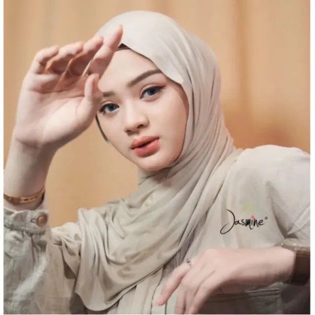 Pashmina Kaos Premium Hijab Jersey Premium Jilbab Pashmina Mleyot Pashmina Rayon/Kerudung Muslim Panjang