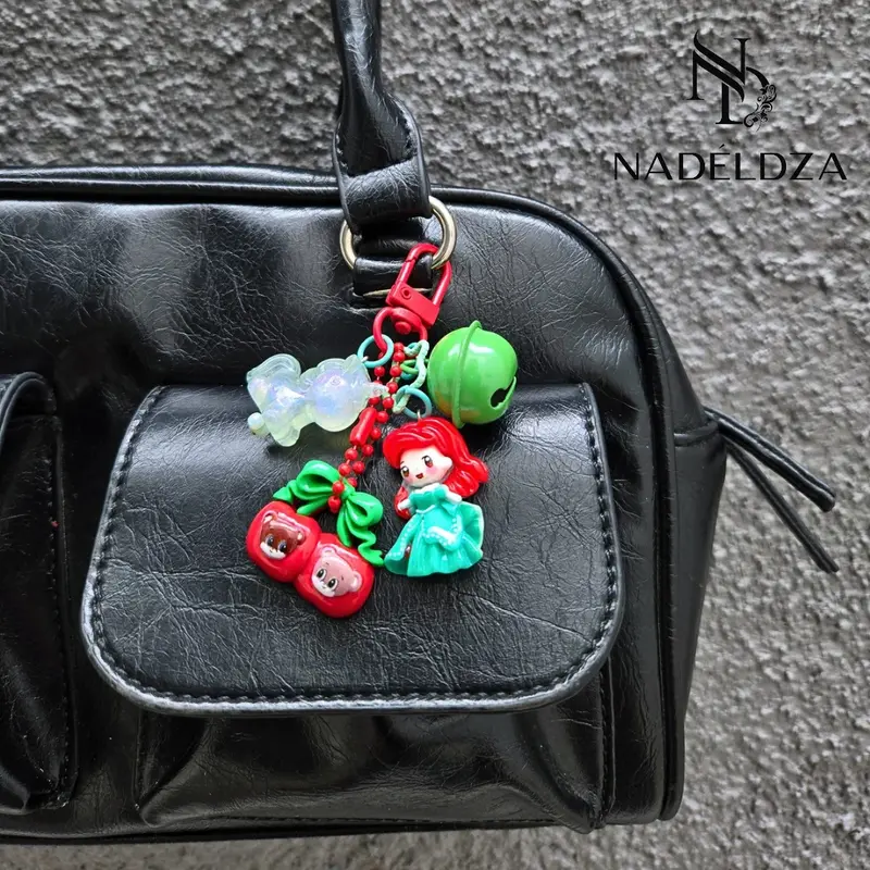 Nadeldza Bag Charm Mini Strap Karakter Princess Magi Bunyi Lonceng Glow in The Dark/ gantungan Ts HP Karakter Glow in The Dark 3