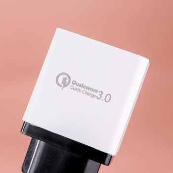 Charger USB Taffware AR-QC-03 dengan 3 Port Qualcomm QC 3.0 - Black Colokan Kabel - Plastik - Baterai, Peralatan 5