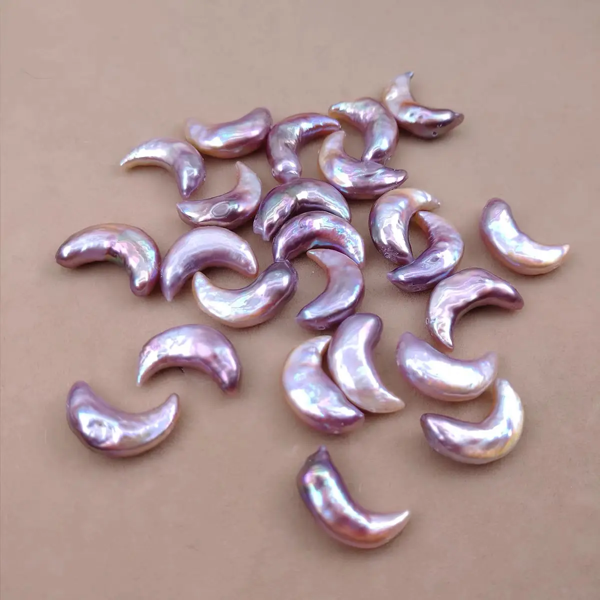 Color natural Moon Freshwater pearl