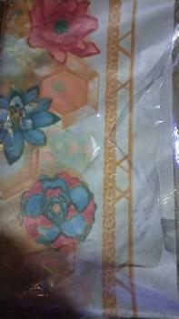 Product Review of Taplak meja gaya kontemporer kualitas tinggi hot stamping waterproof pvc taplak meja 3d heksagonal dan pola bunga from m**n 0