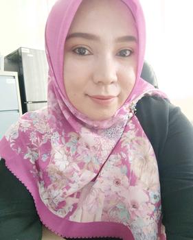 Product Review of Hijab Motif Segiempat Ultrafine Voal GIA SERIES from B**i 0