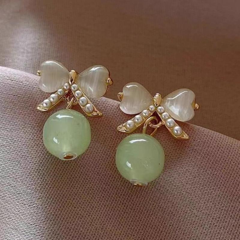 Loket Rama Rama Anting-anting Wanita, dengan Loket Ikatan bentuk rama-rama dan - TikTok ...