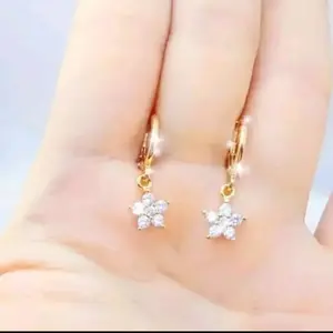 Anting Klip Anak Motif Gandul Bunga Titanium Anti Karat Dan Anti Luntur Aksesoris Perhiasan Wanita Terbaru Elegan Costume Fashion Cantik
