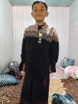 Product Review of Sarung Batik Anak Instan Usia 1 - 12 Tahun - Sarung Anak Kolor Motif Sarwon, Sarung Anak Anti Ribet from B**o S**d 0