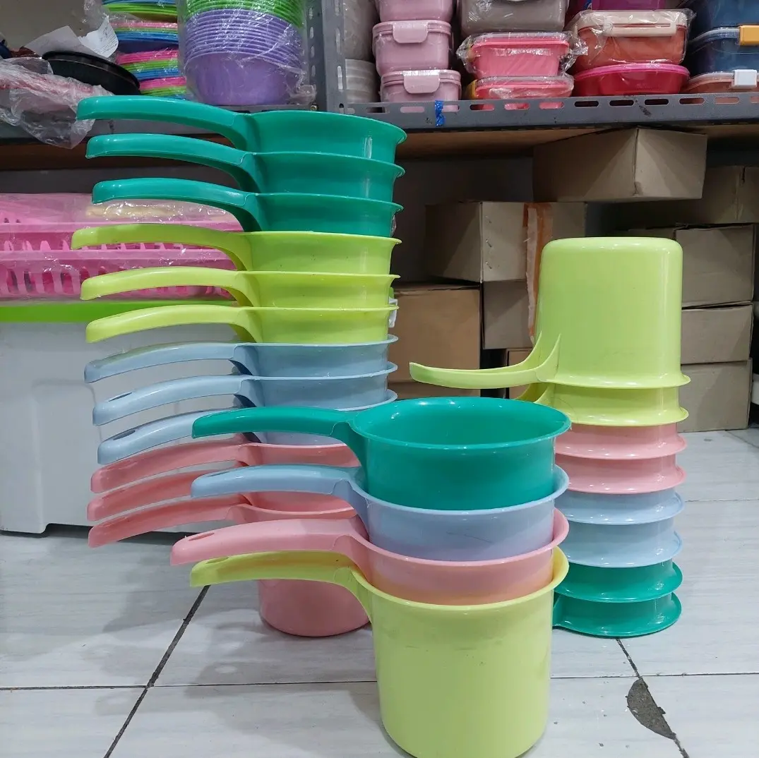 Gayung air / ciduk / cibuk / gayung mandi plastik