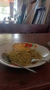 Product Review of Indomie cabe ijo isi 5 pcs Hijau Pedas Instan Makanan from N**r A**h 1