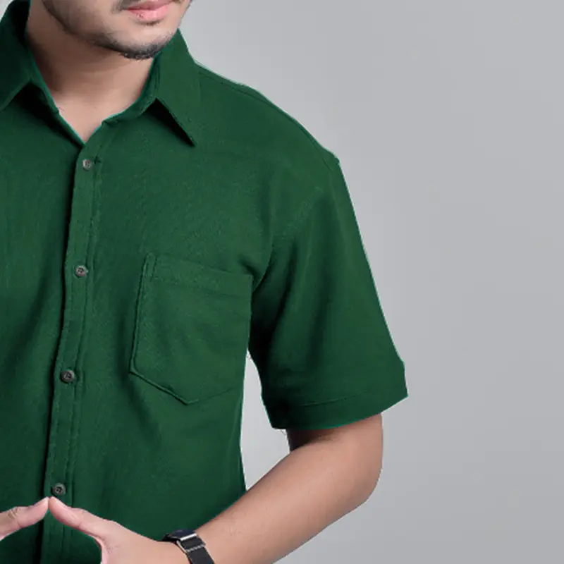 kemeja polos pria lengan pendek premium warna hijau daun 3