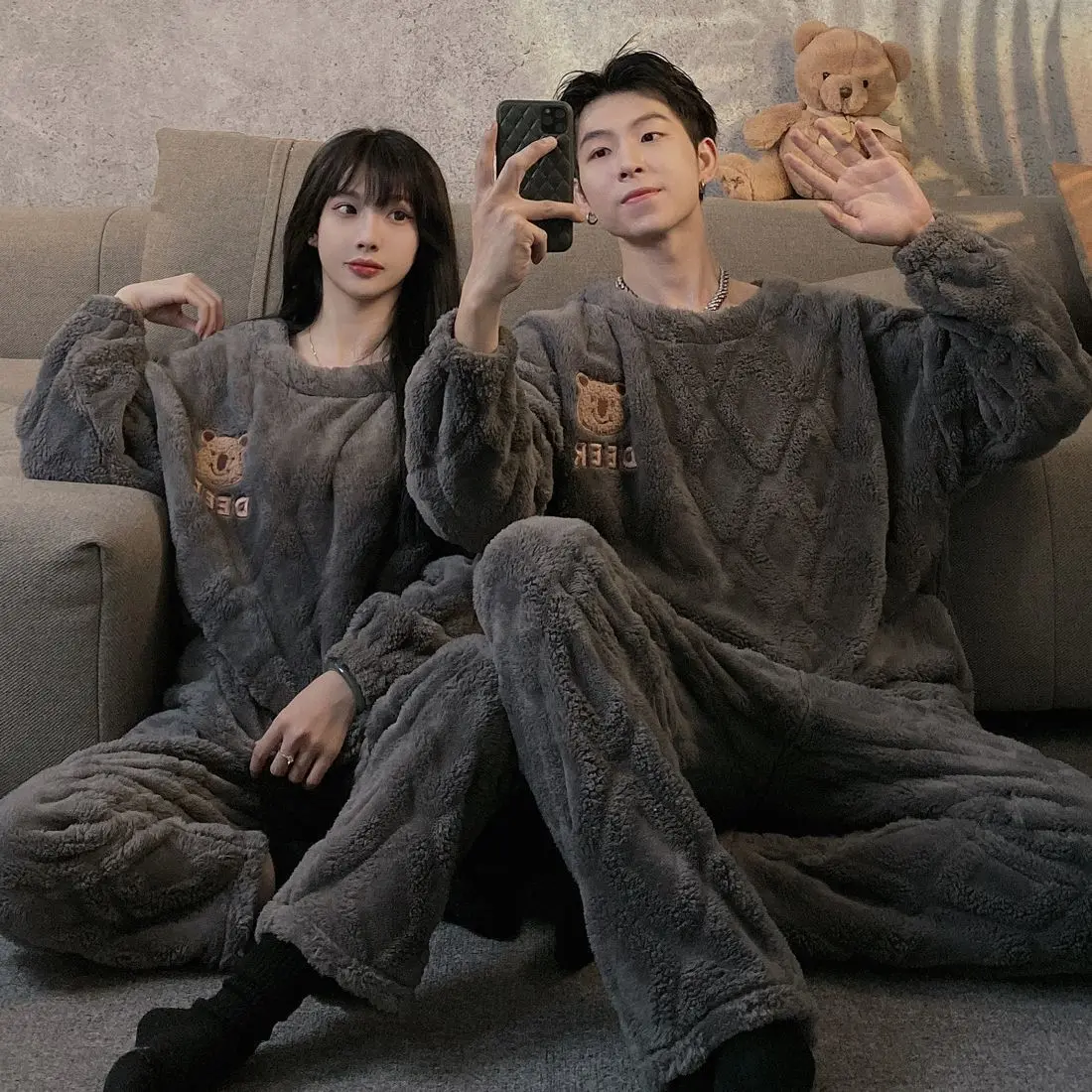 Bộ Đồ Ngủ Cặp Đôi Lông Cừu San Hô Phong Cách Instagram Dày Dặn, Dành Cho Nam Và Nữ, Bộ Đồ Mặc Ở Nhà Ấm Áp Bằng vải nỉ Thích Hợp Cho Mùa Thu Và Mùa Đông Áo Top