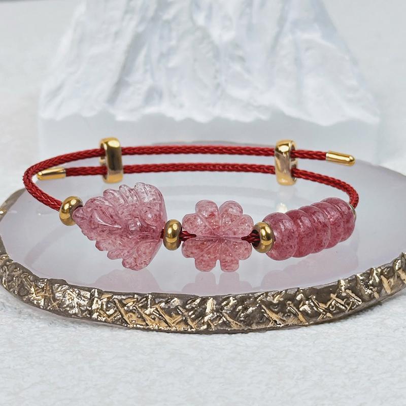 Vòng tay thạch anh dâu hồ ly chúa cỏ bốn lá ngũ điếu cầu tài lộc