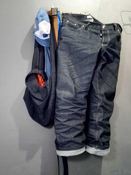 Product Review of WORNDENIM-Bigsize Muzafa Series-raw denim 15 oz-buttonfly-sanforized-slimstright-non stretch Celana Panjang from G**️ 0